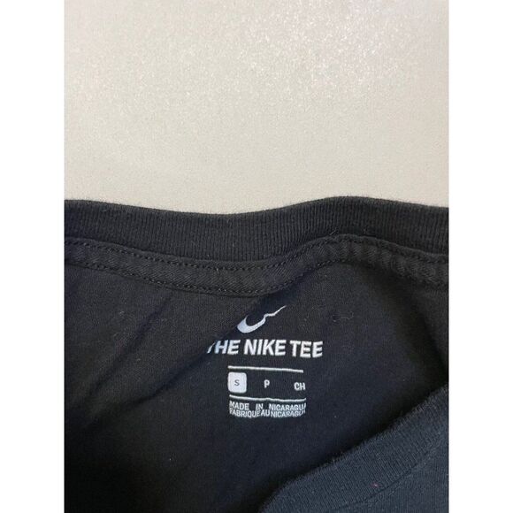 Nike Swoosh Graphic T-shirt Women Small Black Short Sleeve - Picture 4 of 5